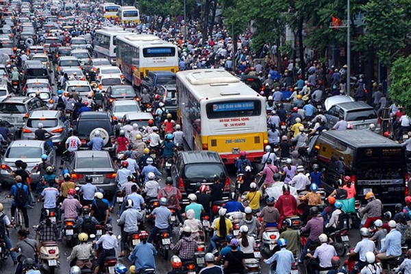 Chủ tịch Hà Nội: Cấm xe máy là ý kiến cá nhân của Sở GTVT