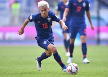 Doi Tuyen Thai Lan Dat Hon 47 Lan So Voi Viet Nam