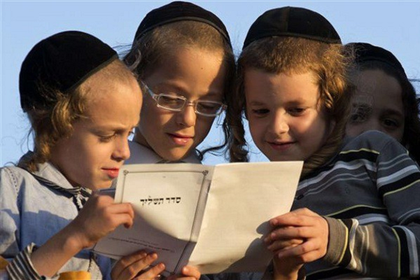 Người Do Thái thông minh ai cũng biết, nhưng cha mẹ họ đã làm gì để thúc đẩy sự thông minh vượt trội đó?